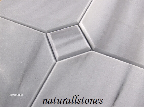 travertine patinated and chiseled edge paver