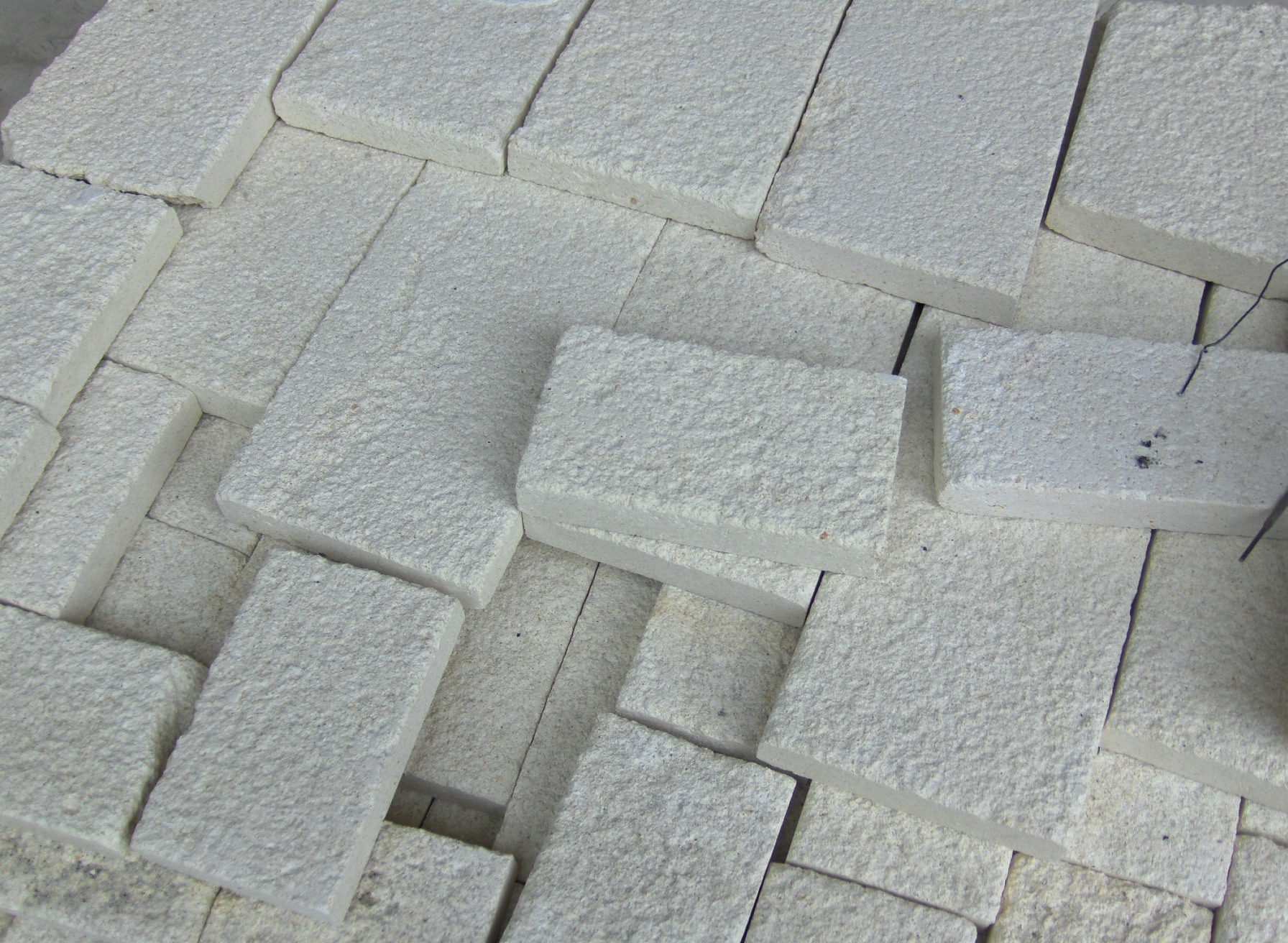 noce split face wall cladding